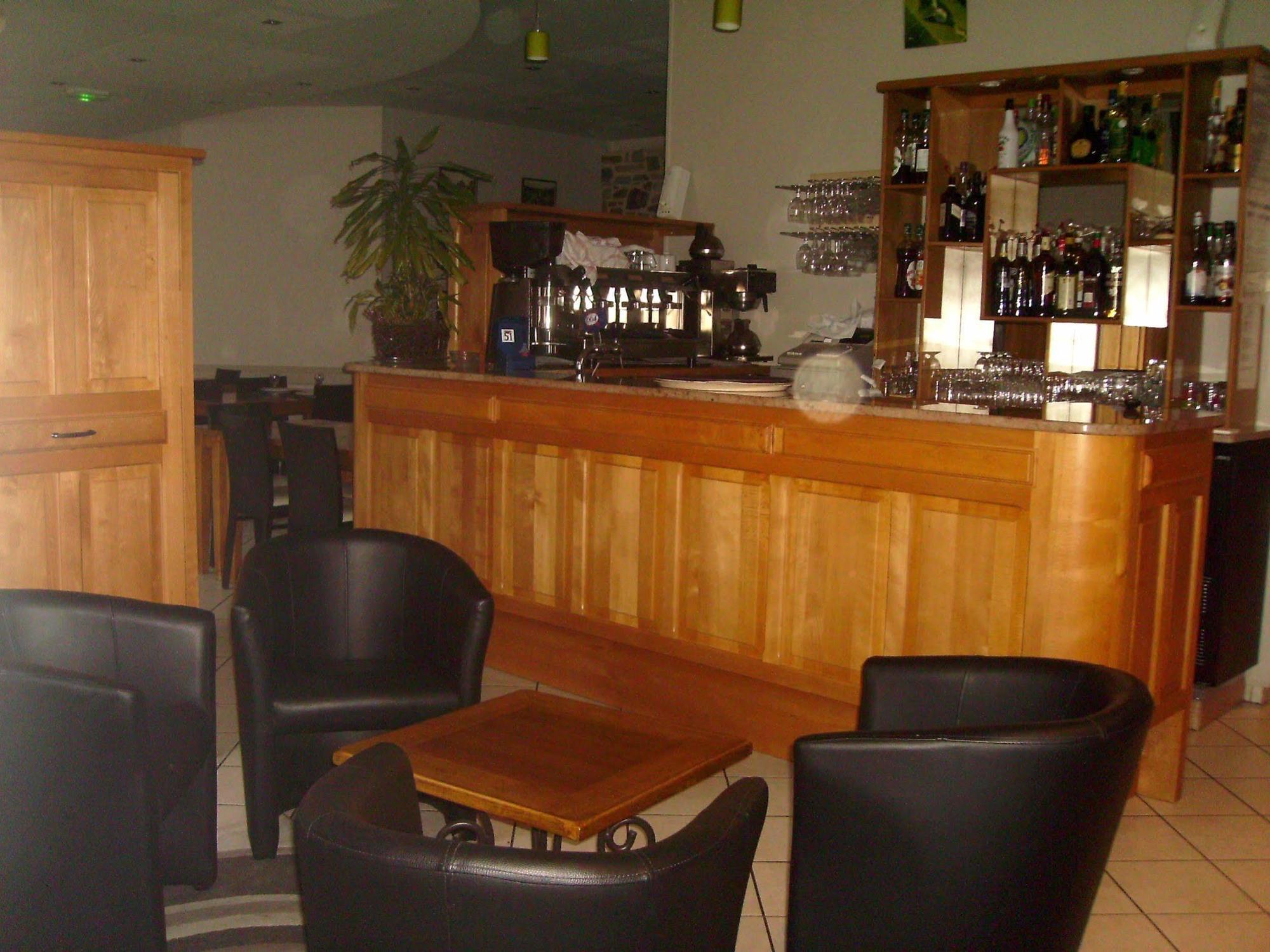 Logis Auberge De L'Allagnonette Saint-Poncy ภายนอก รูปภาพ