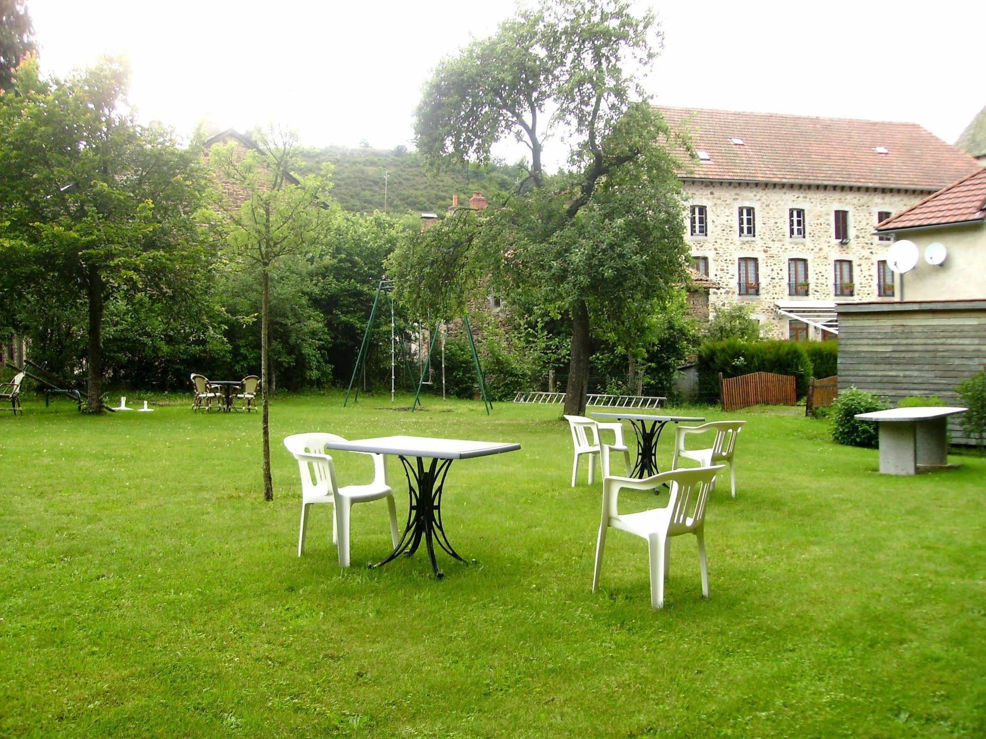 Logis Auberge De L'Allagnonette Saint-Poncy ภายนอก รูปภาพ